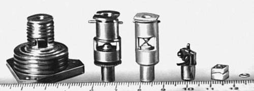 Файл:Полупроводниковый лазер 7 (БСЭ).jpg